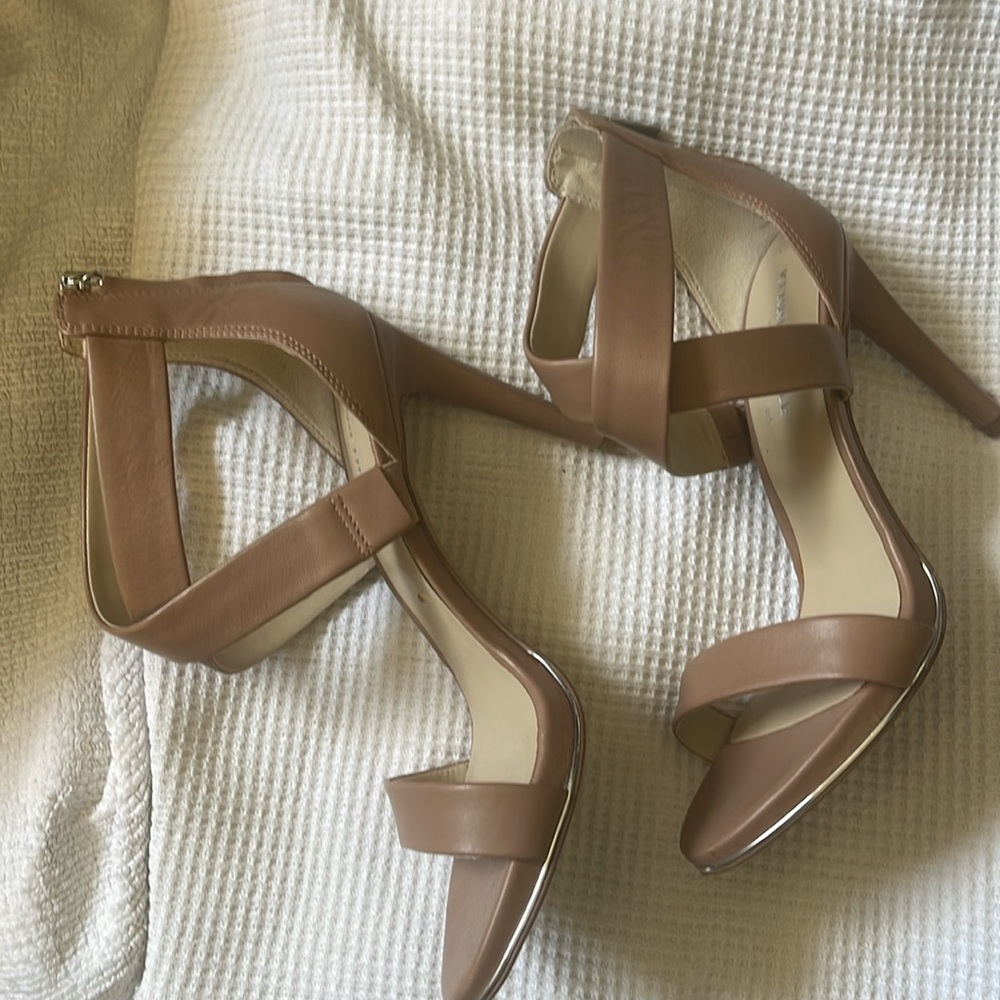 Women's Brooke Cross Dress Sandals - Picture 5 of 7